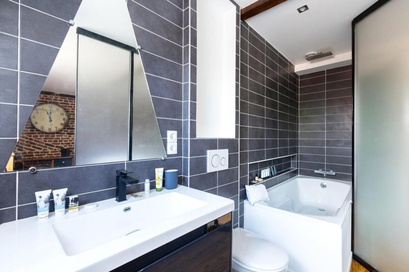 Apartament Vieux Lille Triplex De 100 M2 Zewnętrze zdjęcie